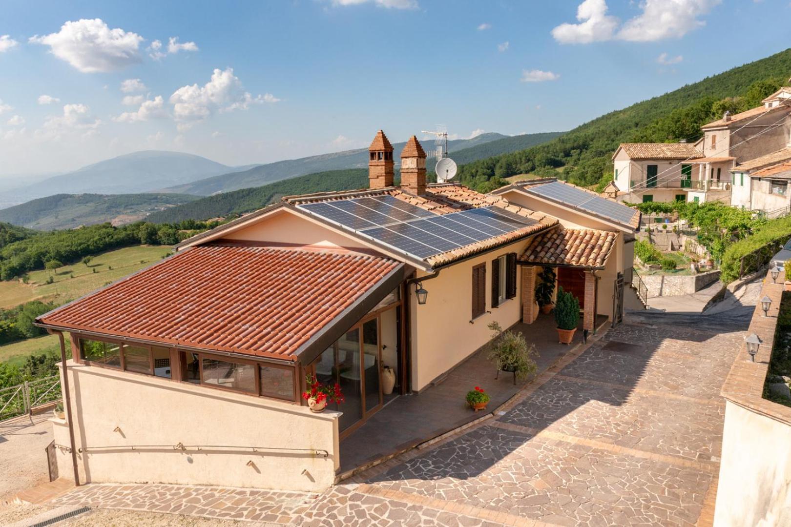 טרווי Le Tradizioni Casa Vacanze מראה חיצוני תמונה