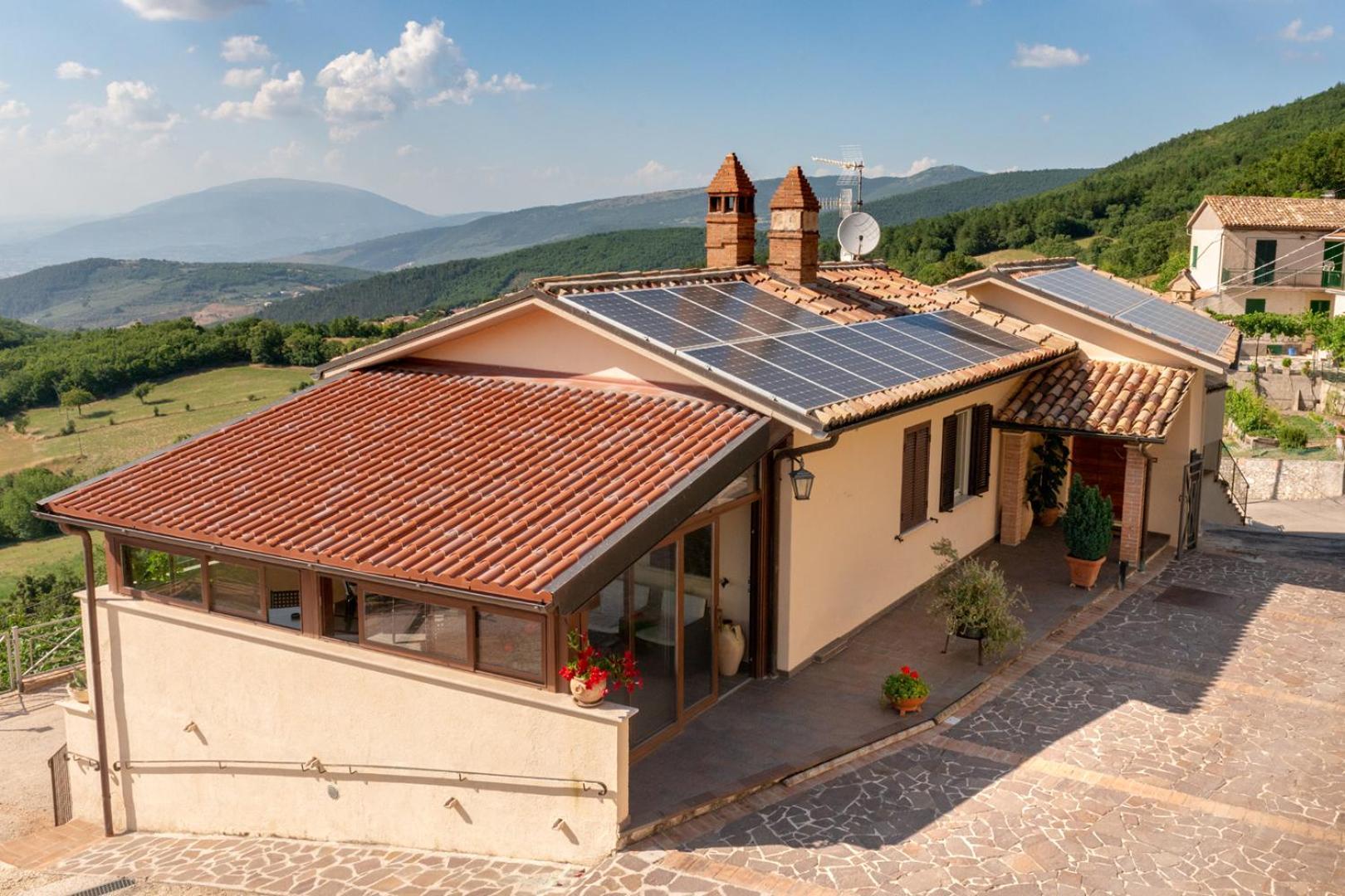 טרווי Le Tradizioni Casa Vacanze מראה חיצוני תמונה