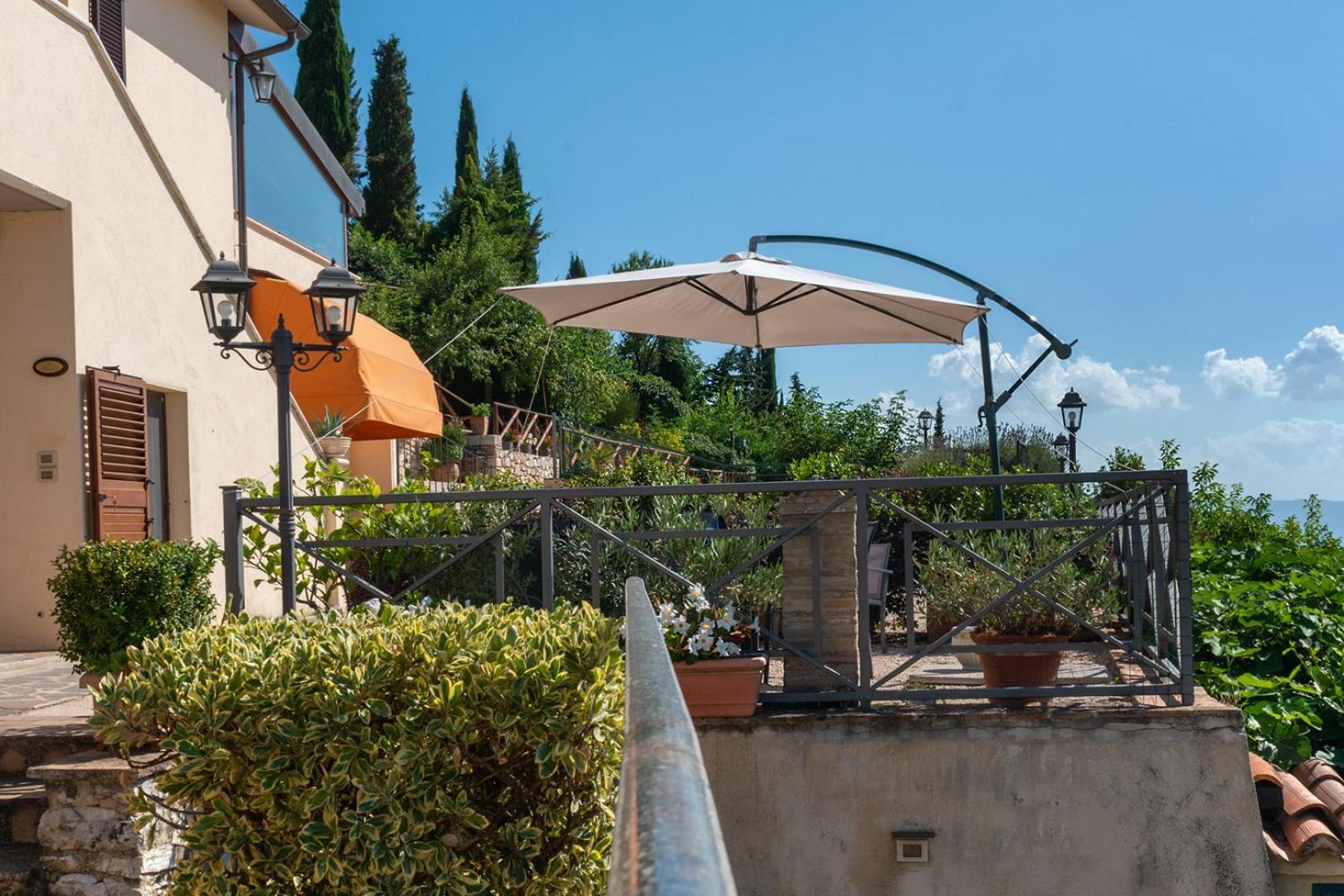 טרווי Le Tradizioni Casa Vacanze מראה חיצוני תמונה